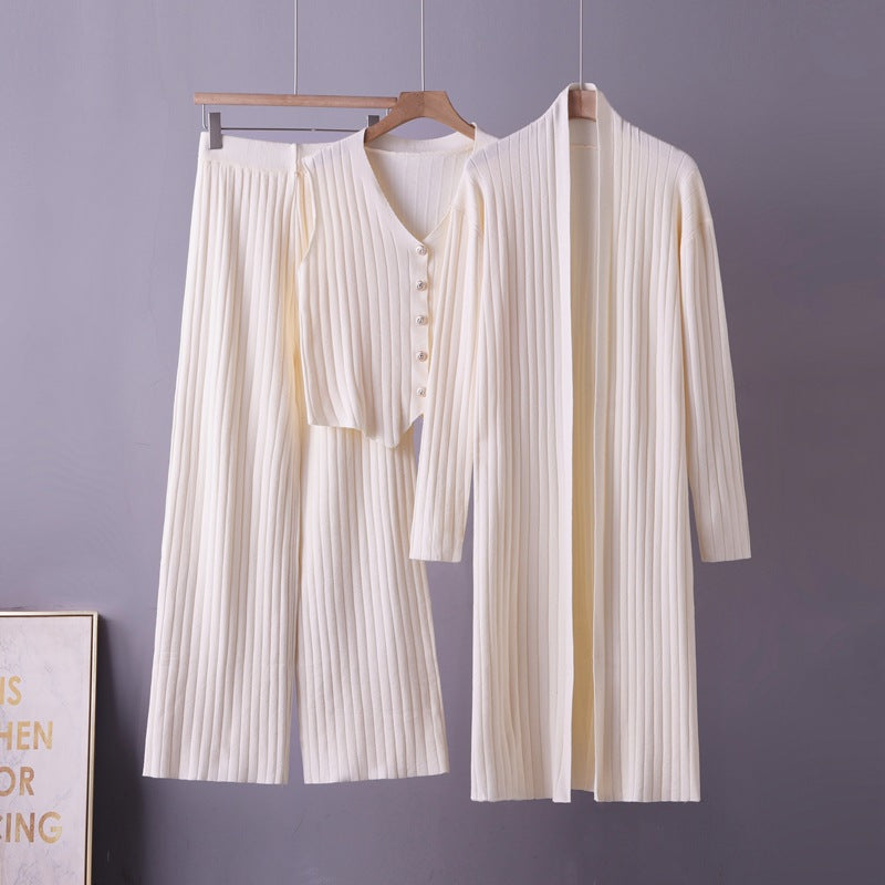 Ensemble trois pieces femme cardigan pull et gilet - Doux et coordonne