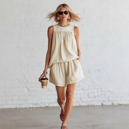 Ensemble femme retro top plisse sans manches et short large - Elegant et estival