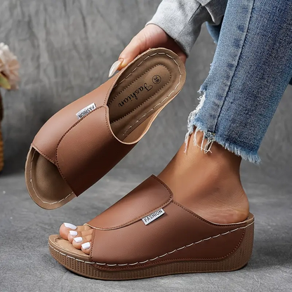 Sandales Femme à Plateforme Confort – Brides Réglables avec Soutien de la Voûte Plantaire