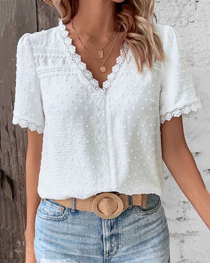 Blusa da donna in pizzo a maniche corte - Chic e leggera