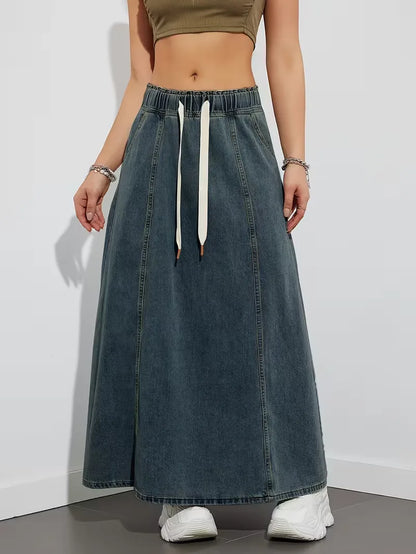 Women's maxi denim skirt with elastic waistband - Comfortable and practical