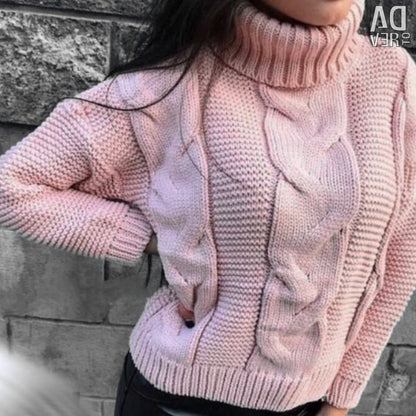 Women's cable-knit turtleneck sweater - Relaxed and warm