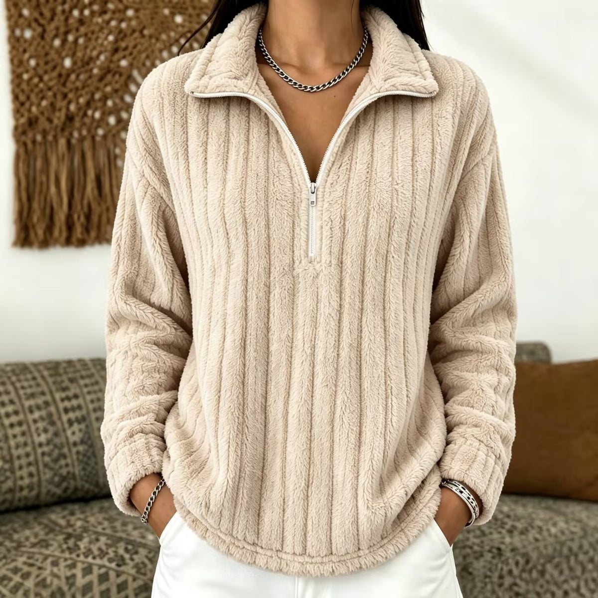 Women's ribbed sweater with zip collar - Warm and comfortable