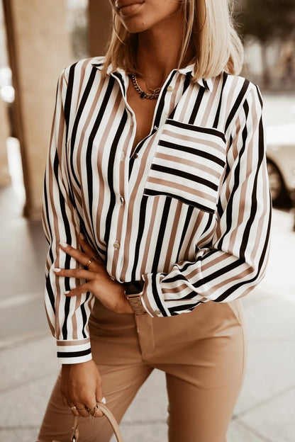 Camisa de mujer a rayas - Con cuello de pico y manga larga