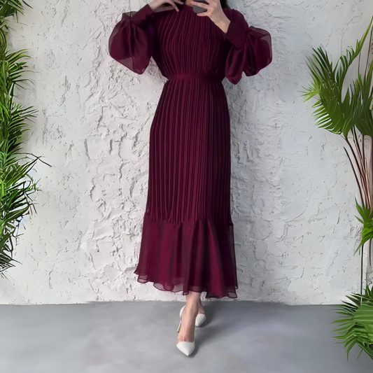Elegant Pleated Dress for Women – Evening Style for Special Occasions