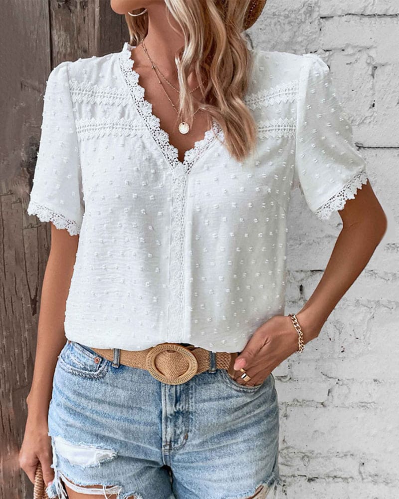Blusa da donna in pizzo a maniche corte - Chic e leggera