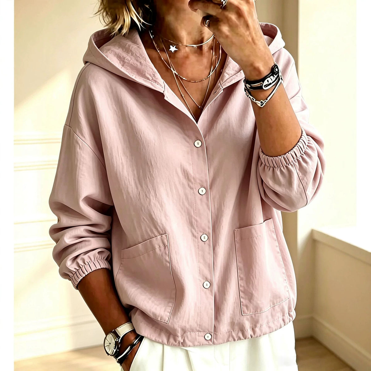 Giacca da donna con cappuccio e bottoni, vestibilità ampia – Stile casual e confortevole