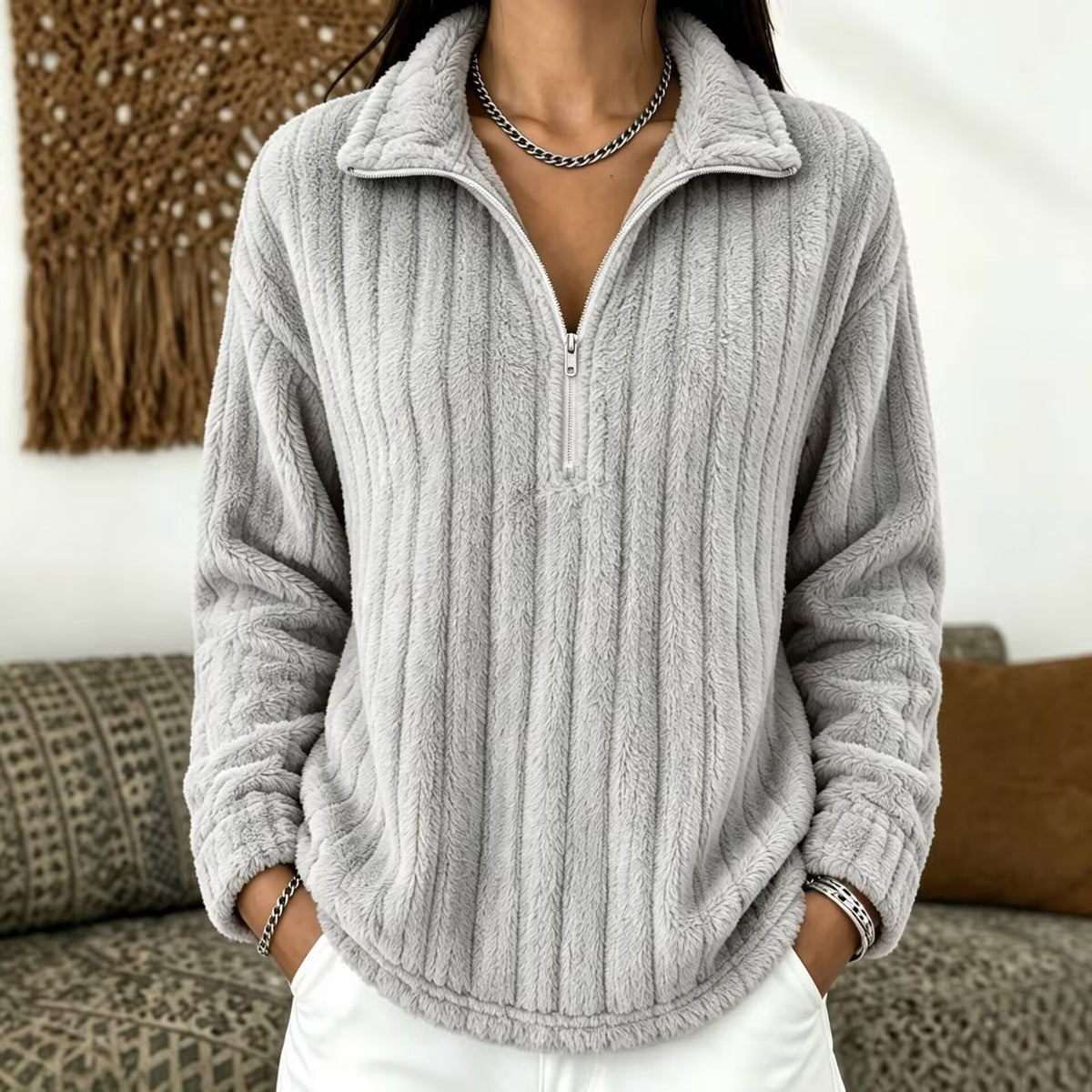 Women's ribbed sweater with zip collar - Warm and comfortable