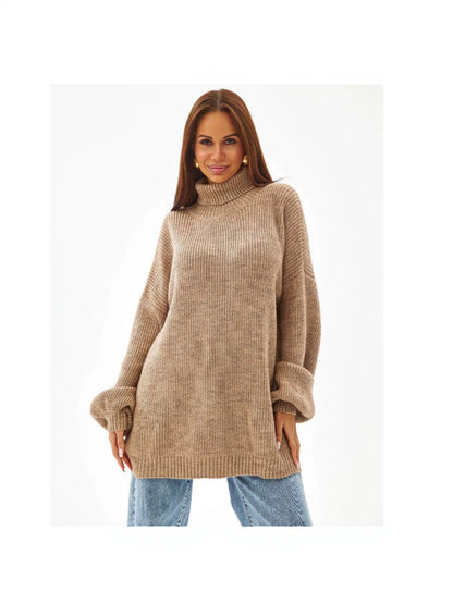 Women's knitted turtleneck top - Trendy and warm