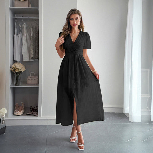 Robe maxi élégante femme – Col V profond et détail plissé