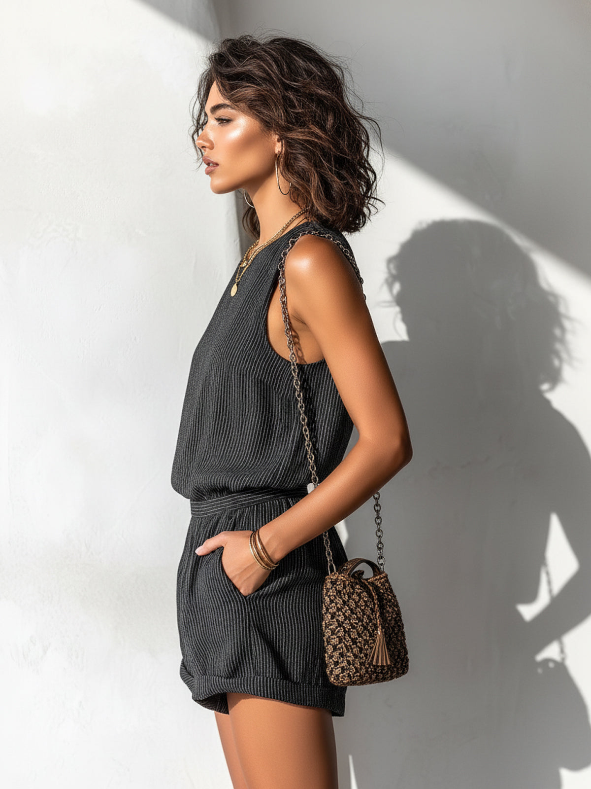 Combinaison short femme en lin raye - Legere et decontractee