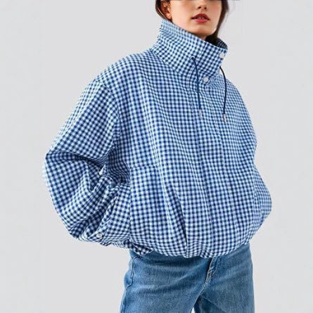 Veste femme à carreaux, col montant et fermeture zippée – Style décontracté chic et court