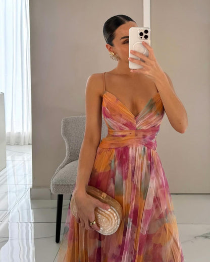 Robe longue élégante avec imprimé et laçage raffiné pour un look chic
