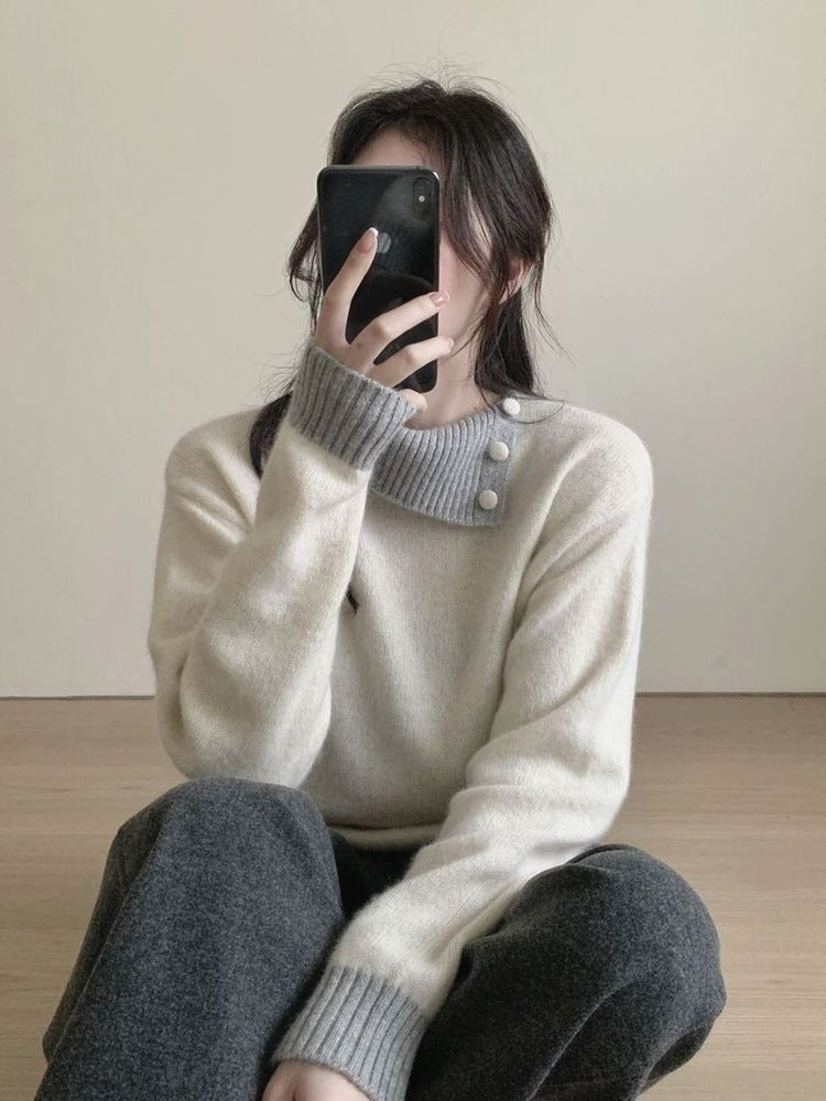 Soft women's knit top - Elegant and versatile