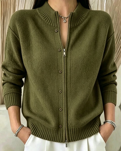 Women's zip-up crew-neck sweater - Soft and practical