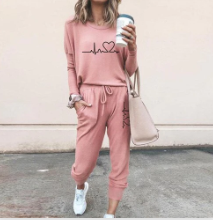 Casual Two-Piece Set for Women with Long Sleeves – Sweater Top and Drawstring Pants