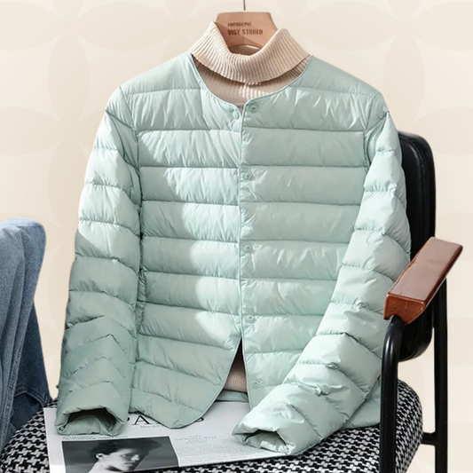 Women’s Quilted Mid-Season Jacket – Lightweight, Comfortable, and Warm.