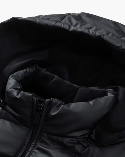 Giacca imbottita con cappuccio da uomo – Stile urbano e comfort termico
