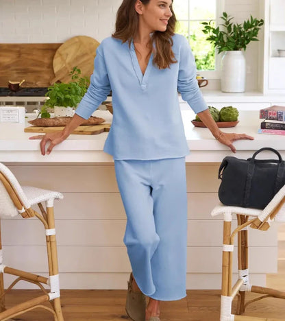 Ensemble Femme à Coupe Décontractée – Haut Col V et Pantalon Droit Décontracté