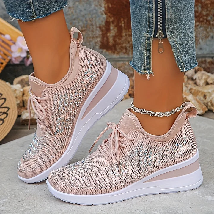 Baskets femme a soutien de voute et details strass - Confortables et modernes