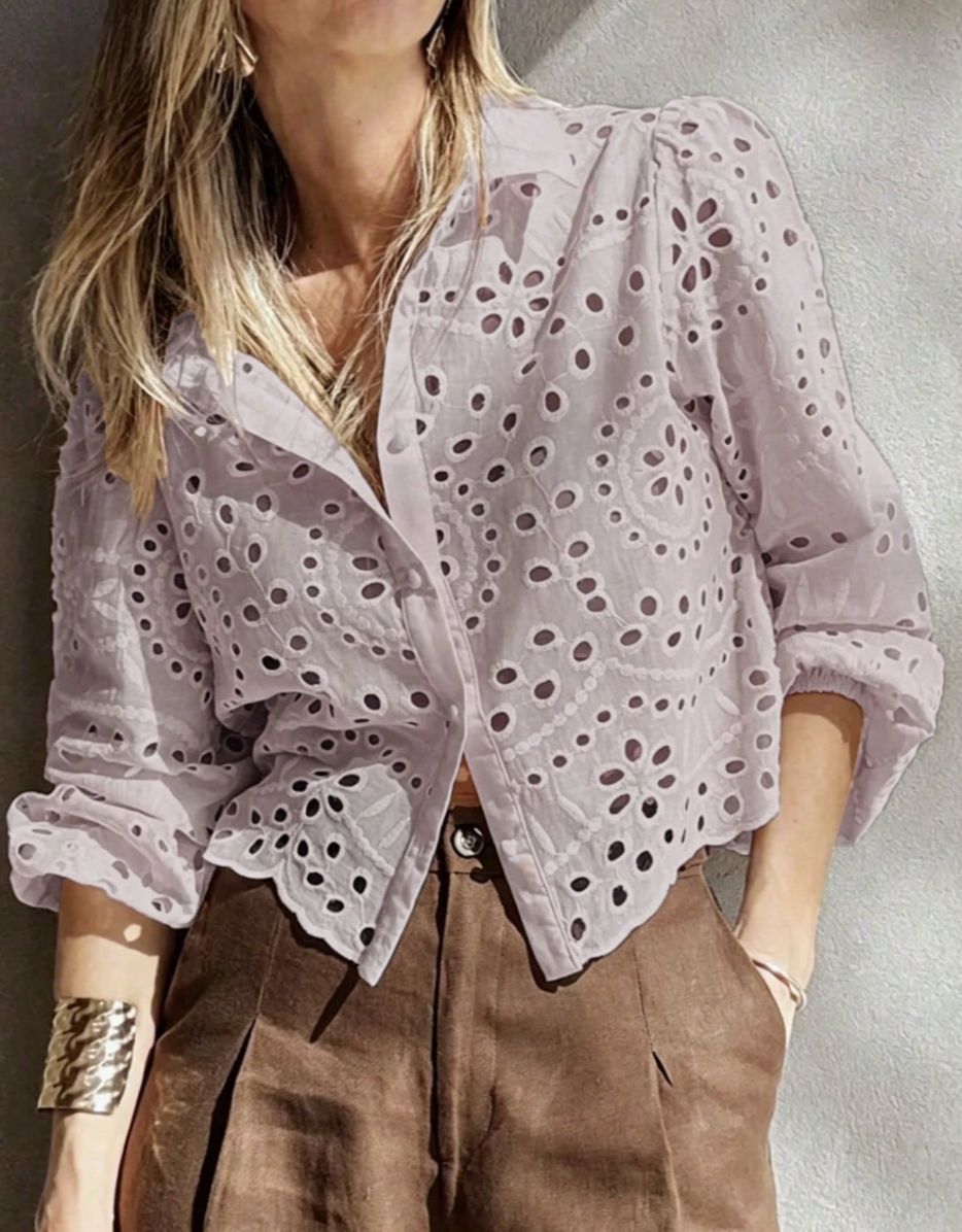 Chemisier femme court brode ajoure - Leger et elegant
