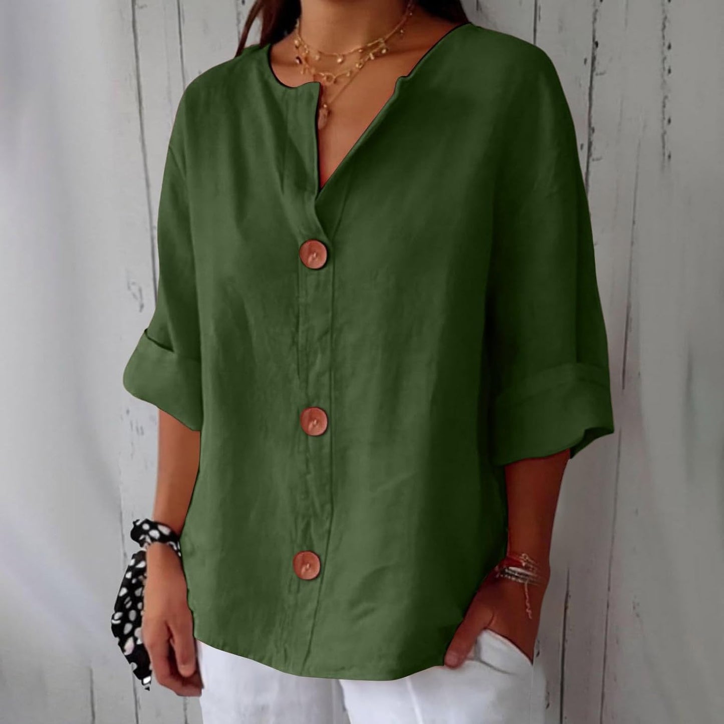 Blouse Gretel en lin beige boutonnée col tunisien