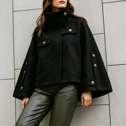 Manteau court femme ample a col montant - Elegant et chaud