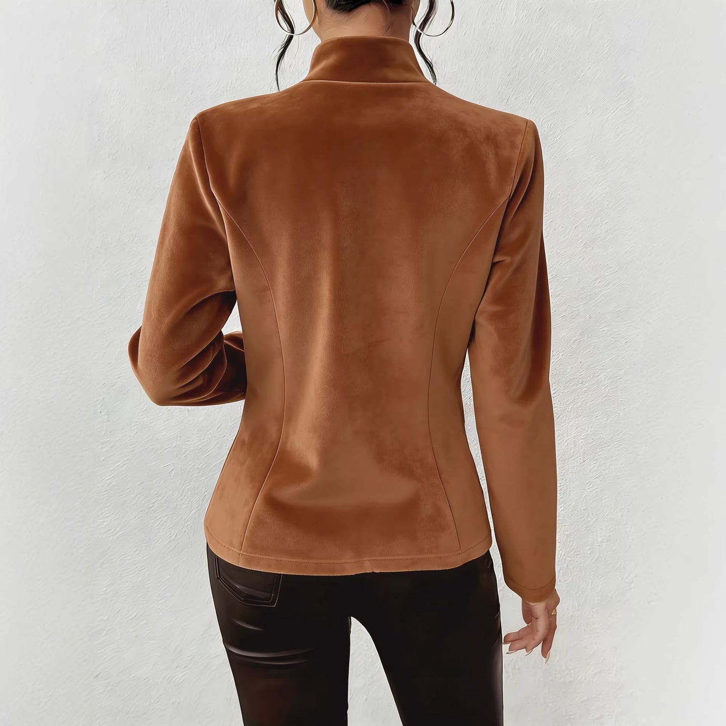 Blazer femme effet suedine a col V et trois boutons