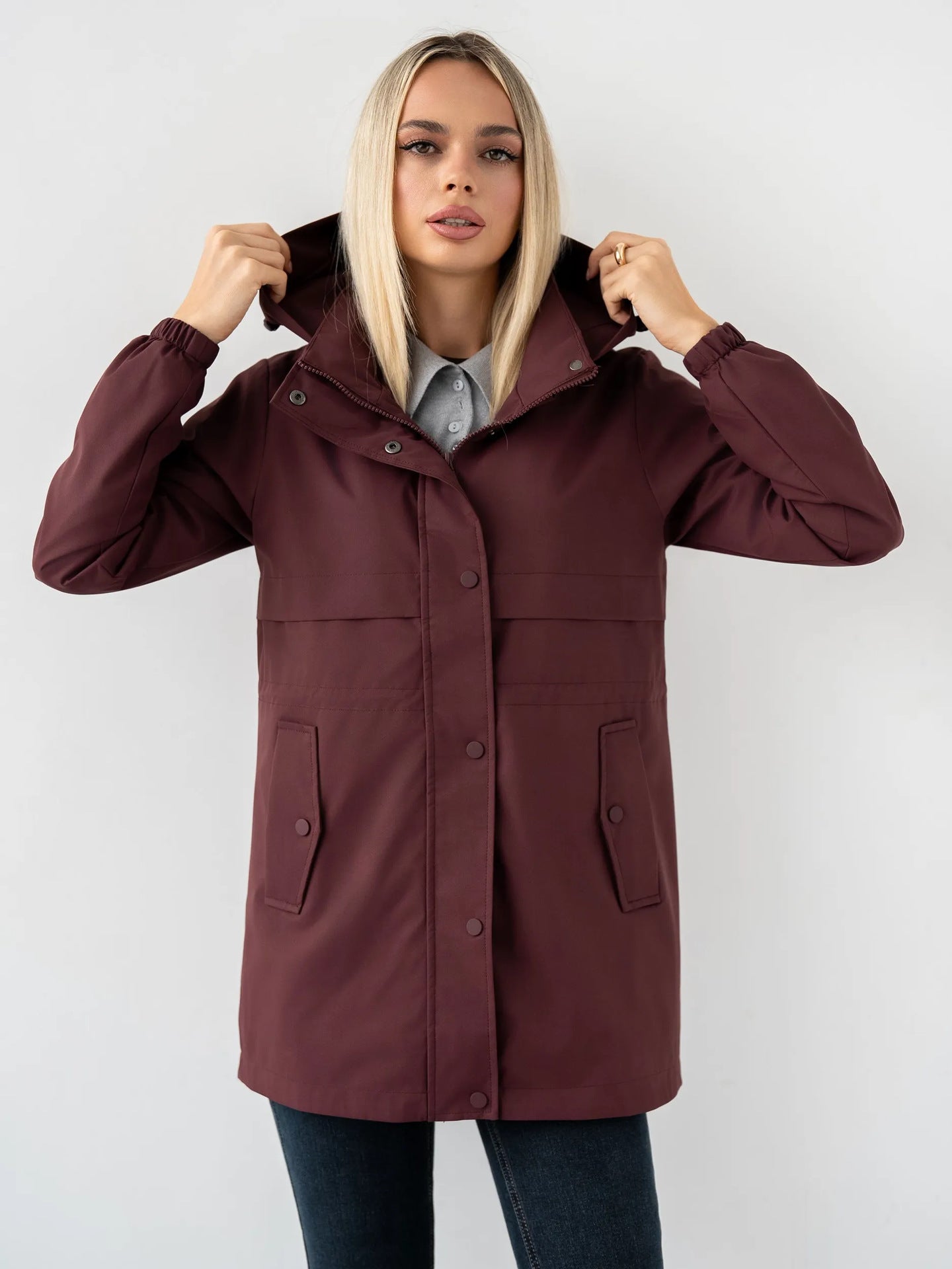 Felpa da donna con cappuccio in stile sportivo - Casual e confortevole