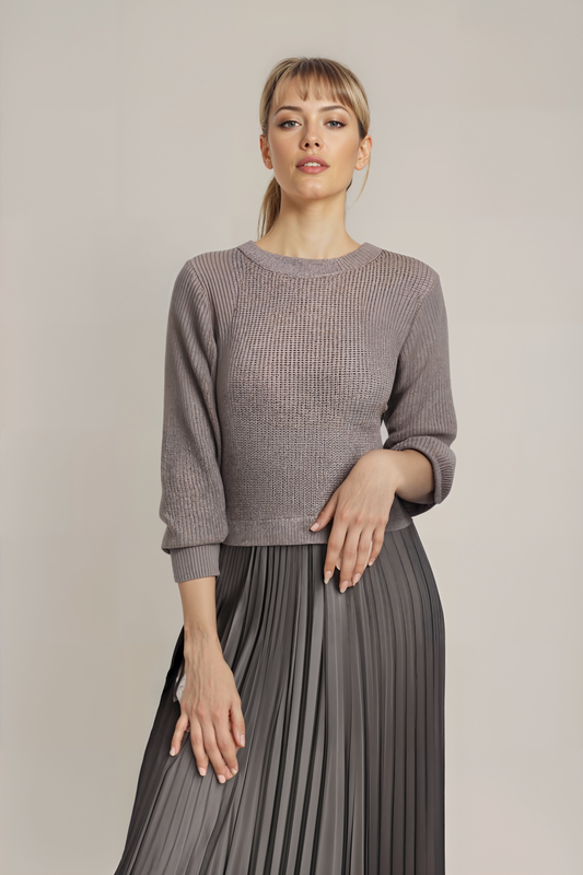 Elegant women's set – Knit sweater and satin pleated skirt two-piece