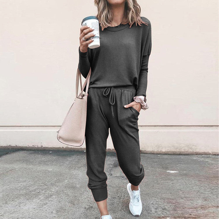 Casual Two-Piece Set for Women with Long Sleeves – Sweater Top and Drawstring Pants