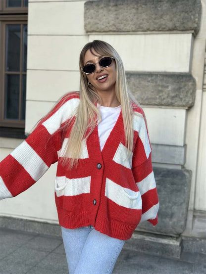 Women's striped cardigan - V-neck and long sleeves