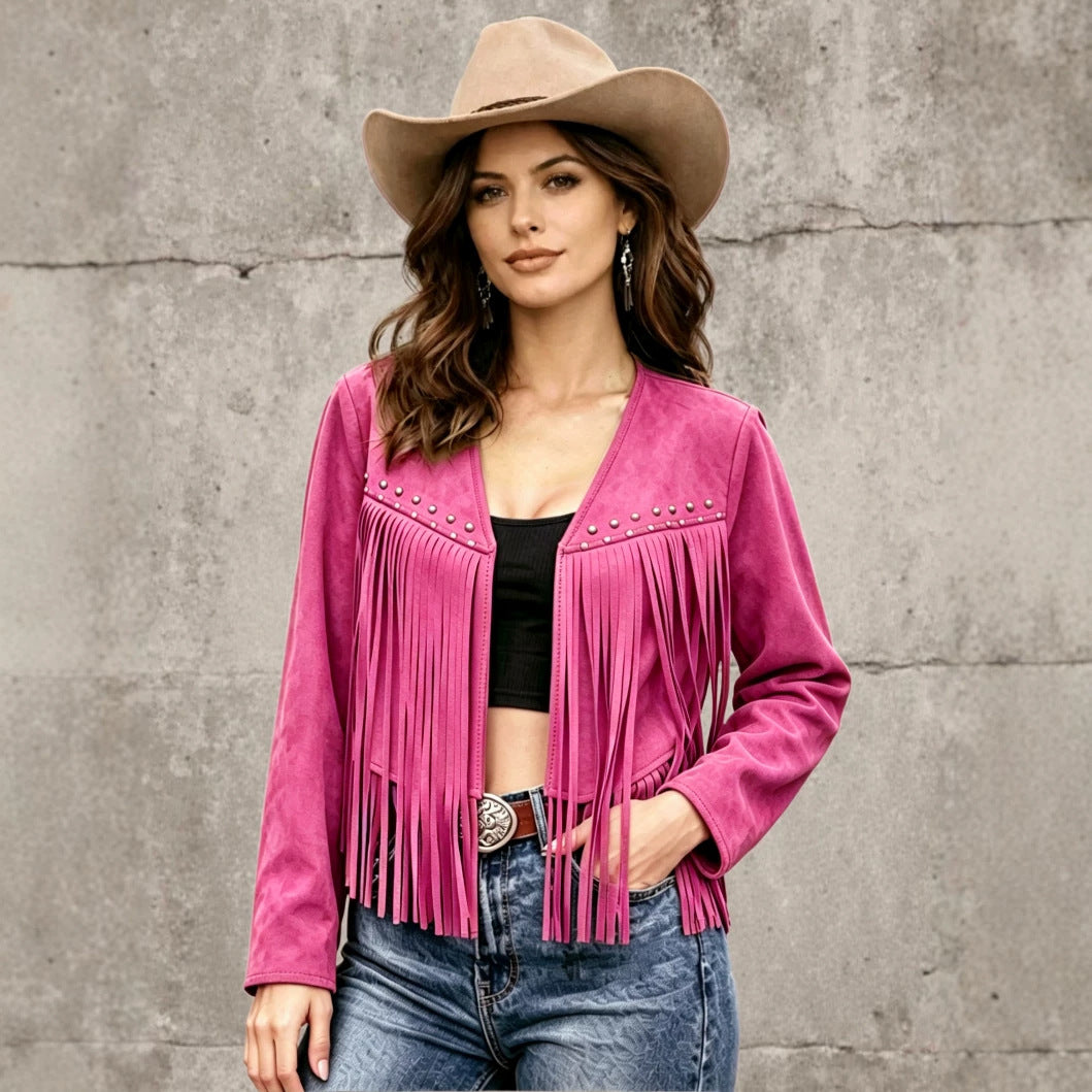 Cardigan lungo da donna con dettagli borchiati: trendy e confortevole