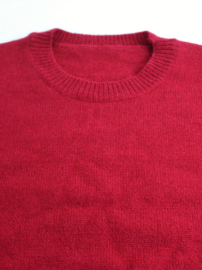 Women's ribbed sweater with striped cuffs - Modern and comfortable