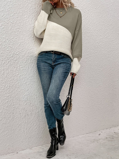 Women's relaxed-fit color-block sweater - Modern and soft