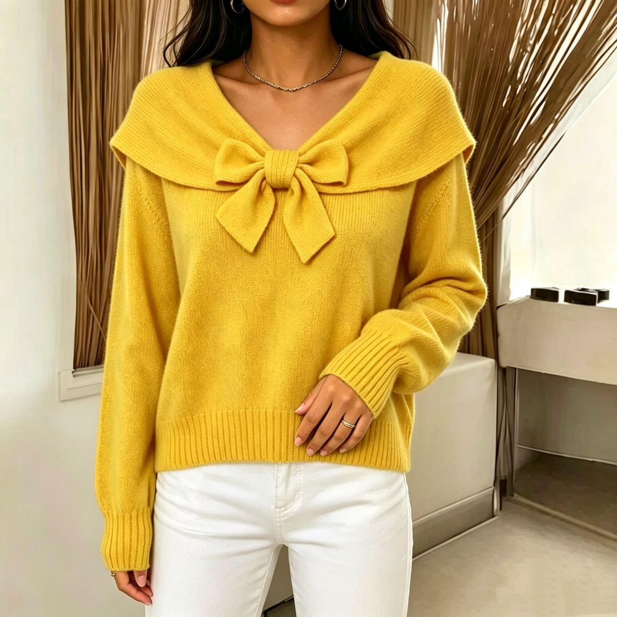 Women's knitted bow sweater - Soft and feminine