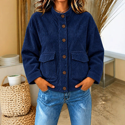 Women's corduroy shirt with pockets - Casual and practical