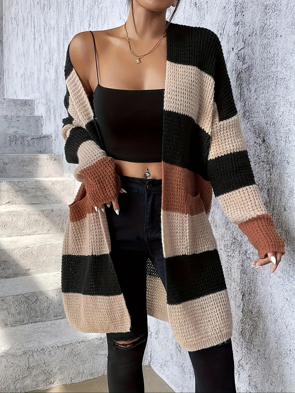 Women's long color-block cardigan - Modern and comfortable
