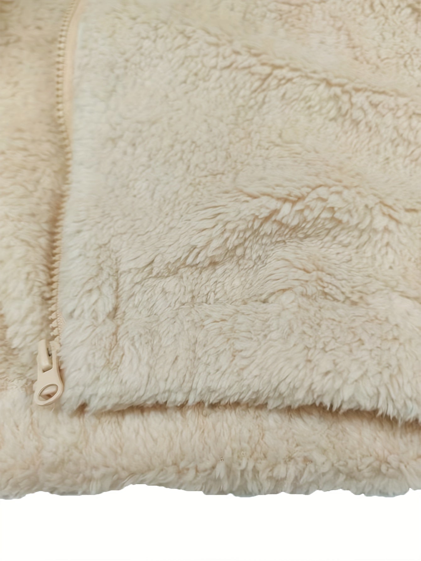 Gilet en Fourrure Douce pour Femme – Veste Élégante à Manches Courtes et Fermeture Éclair