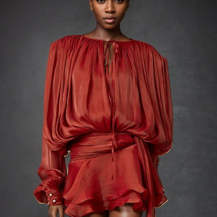Robe Mini Rouge Élégante à Volants – Plissée avec Manches Fluides