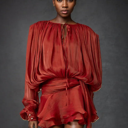Robe Mini Rouge Élégante à Volants – Plissée avec Manches Fluides