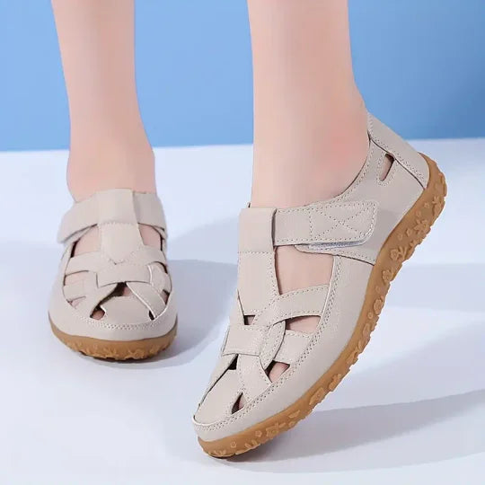 Sandales orthopédiques confortables en cuir à bout ajouré pour femmes – Respirantes, légères et de soutien pour l’été décontracté