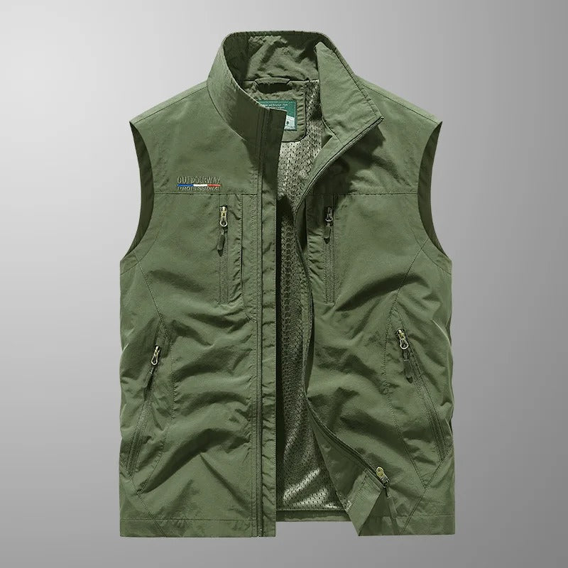 Men's zip-up bodywarmer with stand-up collar - Practical and versatile