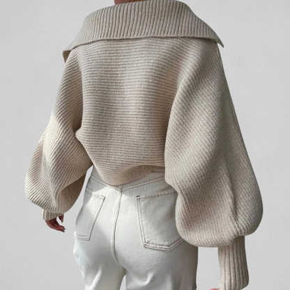 Sweater til kvinder med V-hals og rummelig pasform - Blød og nem