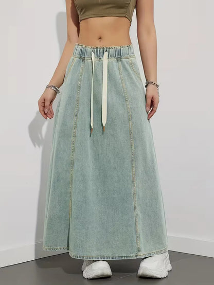 Women's maxi denim skirt with elastic waistband - Comfortable and practical