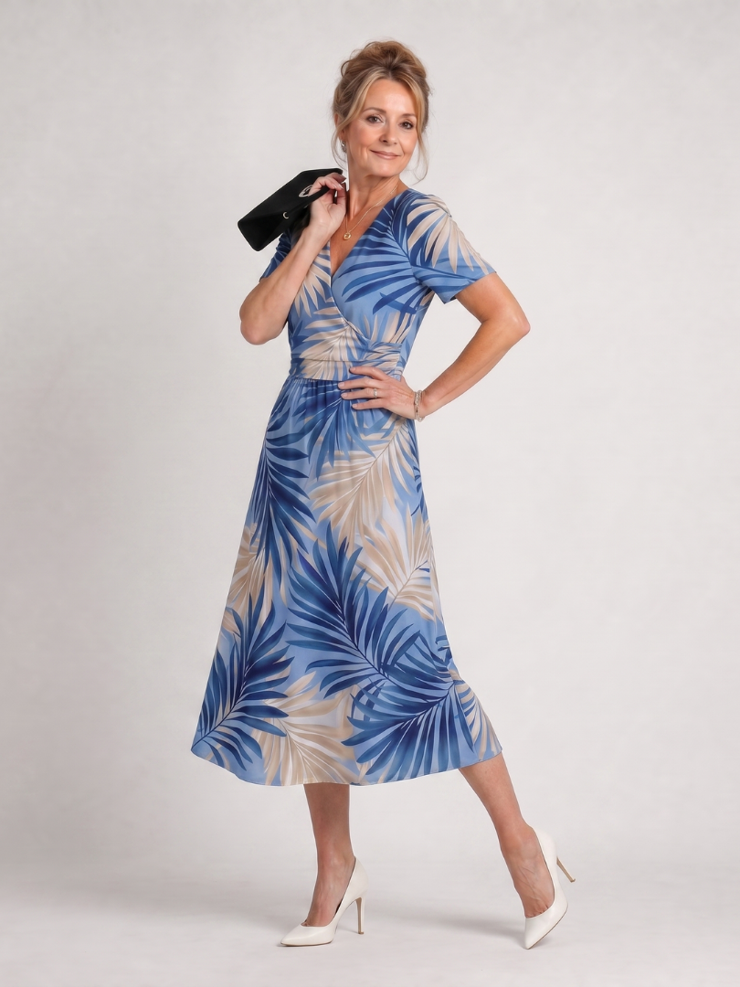 Women's floral midi dress with V-neck and short sleeves - Lightweight and summery