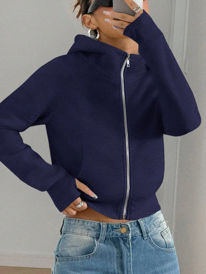 Sweat court femme a capuche uni - Decontracte et confortable