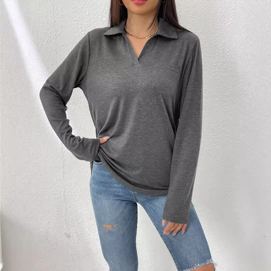 Plain women's top with a notched collar - Simple and comfortable
