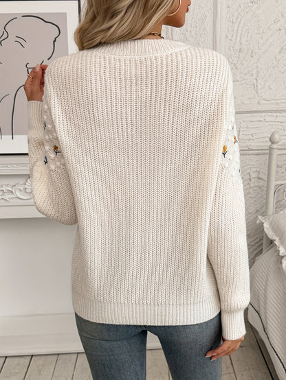 Women's embroidered floral sweater - Soft and feminine