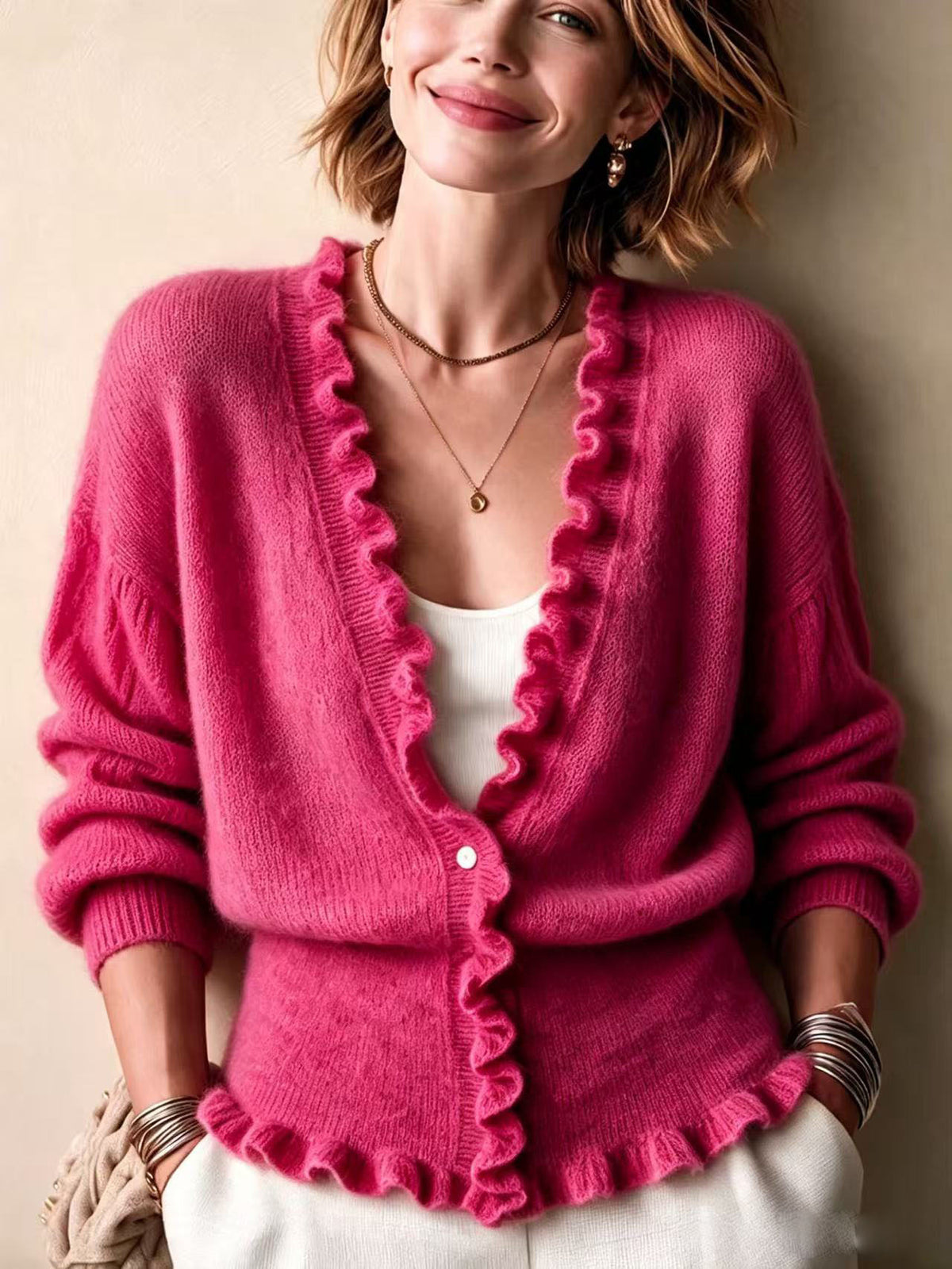 Cardigan da donna con scollo a V e orlo volant - Morbido e femminile